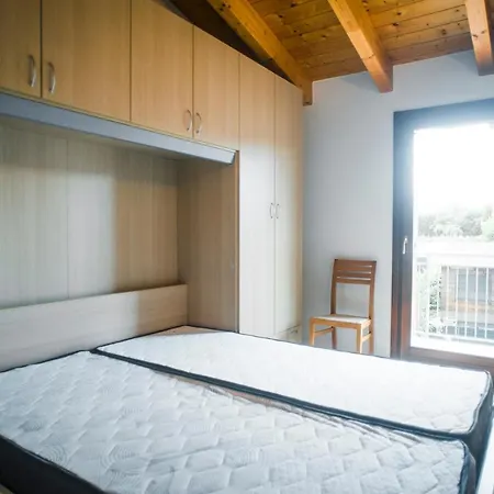 Carmel Self-apartment * Castelnuovo del Garda